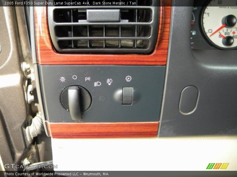 Dark Stone Metallic / Tan 2005 Ford F350 Super Duty Lariat SuperCab 4x4
