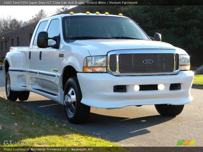 Oxford White / Medium Parchment 2002 Ford F350 Super Duty XLT Crew Cab 4x4 Dually
