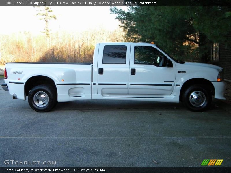 Oxford White / Medium Parchment 2002 Ford F350 Super Duty XLT Crew Cab 4x4 Dually
