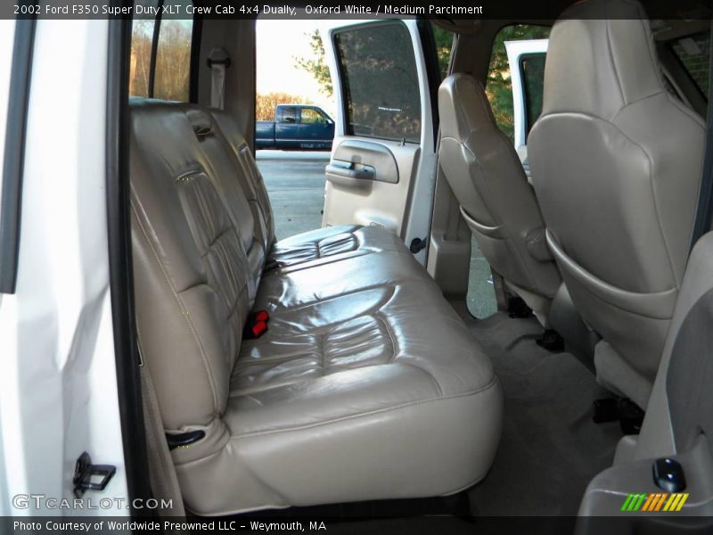  2002 F350 Super Duty XLT Crew Cab 4x4 Dually Medium Parchment Interior