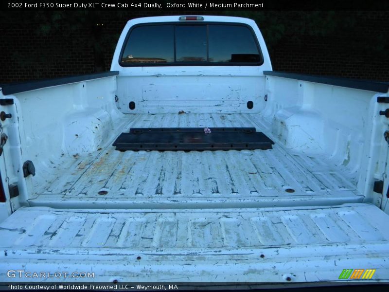 Oxford White / Medium Parchment 2002 Ford F350 Super Duty XLT Crew Cab 4x4 Dually