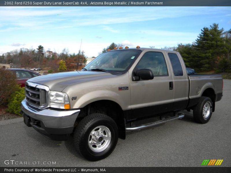 Front 3/4 View of 2002 F250 Super Duty Lariat SuperCab 4x4