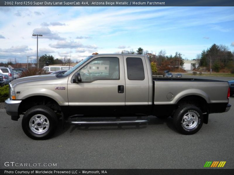 Arizona Beige Metallic / Medium Parchment 2002 Ford F250 Super Duty Lariat SuperCab 4x4