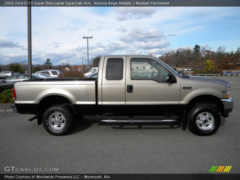 Arizona Beige Metallic / Medium Parchment 2002 Ford F250 Super Duty Lariat SuperCab 4x4