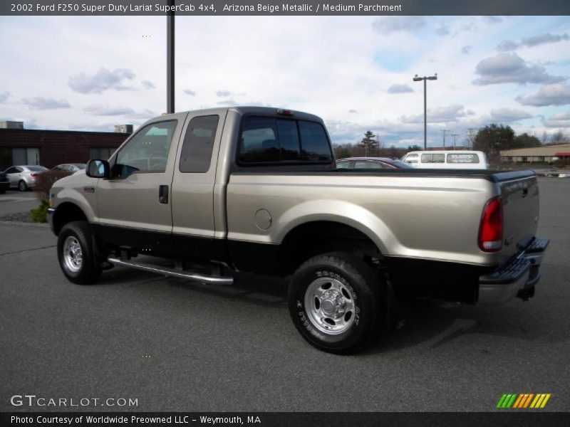 Arizona Beige Metallic / Medium Parchment 2002 Ford F250 Super Duty Lariat SuperCab 4x4