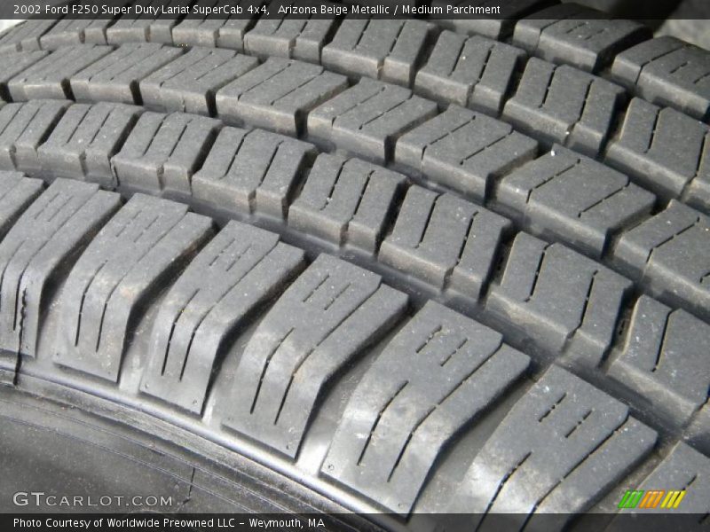 Arizona Beige Metallic / Medium Parchment 2002 Ford F250 Super Duty Lariat SuperCab 4x4