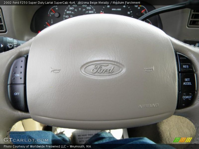 Arizona Beige Metallic / Medium Parchment 2002 Ford F250 Super Duty Lariat SuperCab 4x4