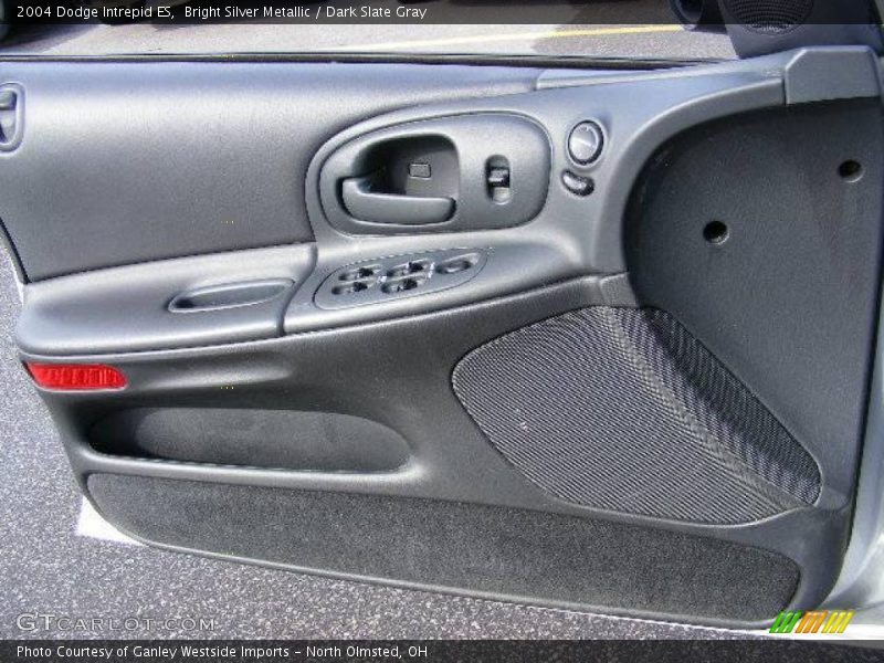 Bright Silver Metallic / Dark Slate Gray 2004 Dodge Intrepid ES