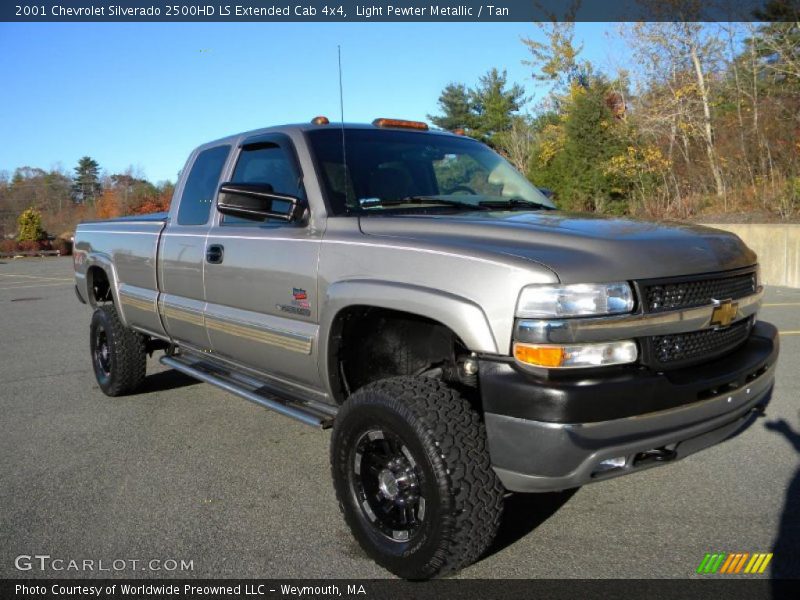 Light Pewter Metallic / Tan 2001 Chevrolet Silverado 2500HD LS Extended Cab 4x4