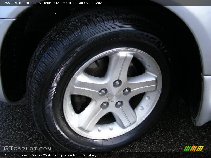 Bright Silver Metallic / Dark Slate Gray 2004 Dodge Intrepid ES