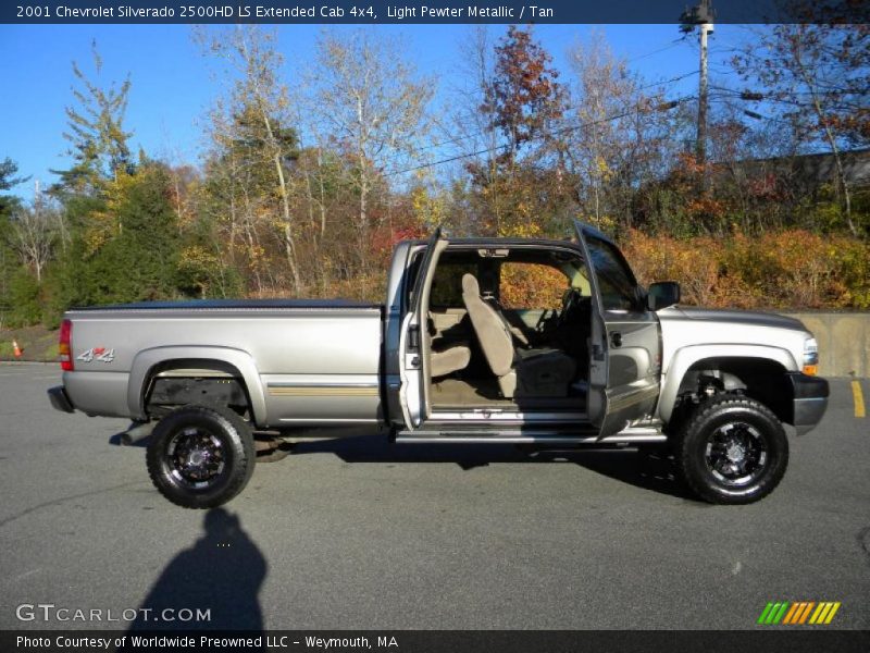 Light Pewter Metallic / Tan 2001 Chevrolet Silverado 2500HD LS Extended Cab 4x4