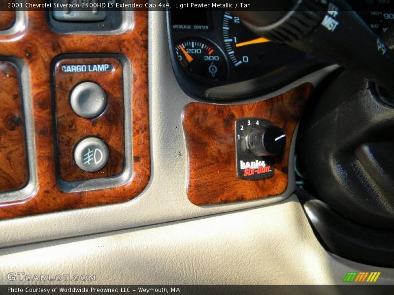 Light Pewter Metallic / Tan 2001 Chevrolet Silverado 2500HD LS Extended Cab 4x4