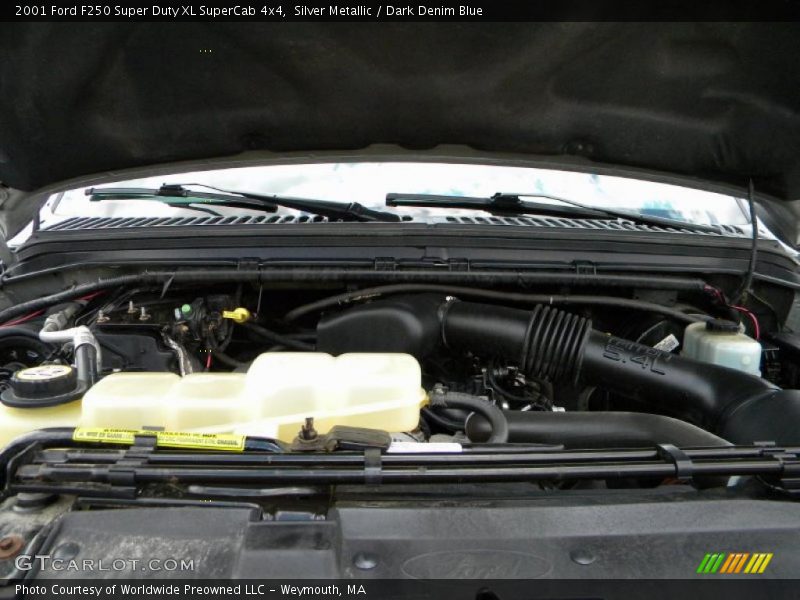 Silver Metallic / Dark Denim Blue 2001 Ford F250 Super Duty XL SuperCab 4x4