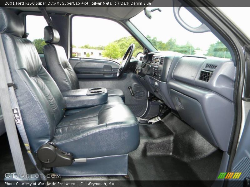 Silver Metallic / Dark Denim Blue 2001 Ford F250 Super Duty XL SuperCab 4x4