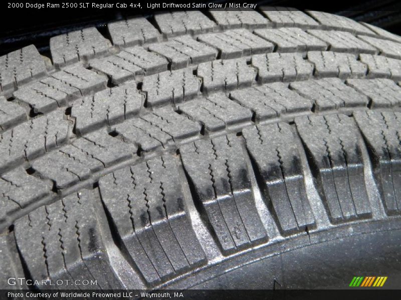 Light Driftwood Satin Glow / Mist Gray 2000 Dodge Ram 2500 SLT Regular Cab 4x4