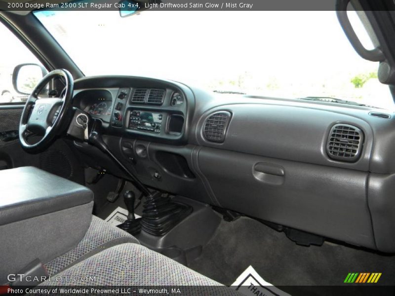 Dashboard of 2000 Ram 2500 SLT Regular Cab 4x4