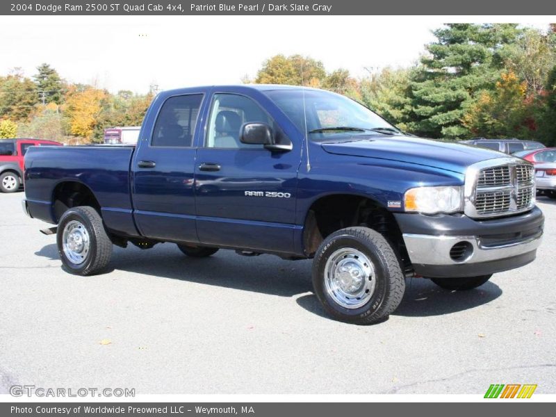 Patriot Blue Pearl / Dark Slate Gray 2004 Dodge Ram 2500 ST Quad Cab 4x4