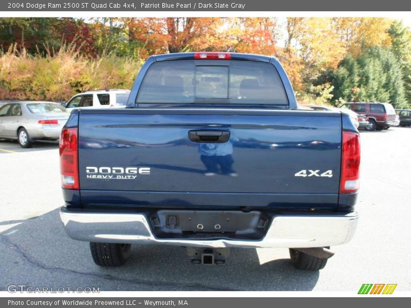 Patriot Blue Pearl / Dark Slate Gray 2004 Dodge Ram 2500 ST Quad Cab 4x4