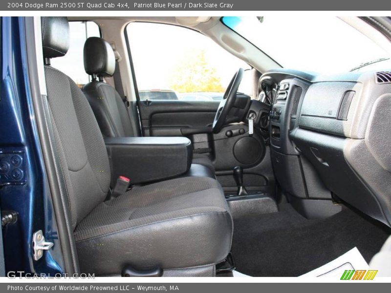 Patriot Blue Pearl / Dark Slate Gray 2004 Dodge Ram 2500 ST Quad Cab 4x4
