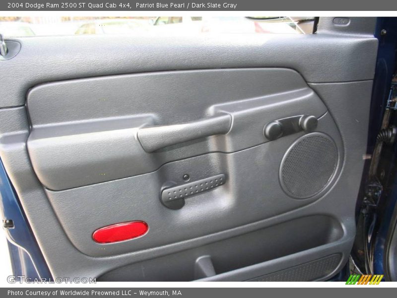 Patriot Blue Pearl / Dark Slate Gray 2004 Dodge Ram 2500 ST Quad Cab 4x4