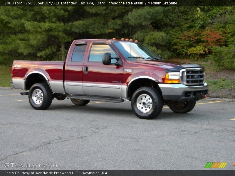 Dark Toreador Red Metallic / Medium Graphite 2000 Ford F250 Super Duty XLT Extended Cab 4x4