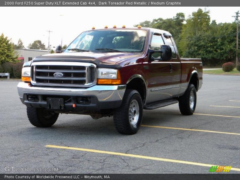 Dark Toreador Red Metallic / Medium Graphite 2000 Ford F250 Super Duty XLT Extended Cab 4x4