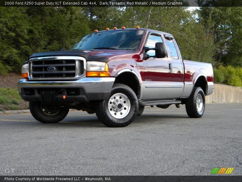 Dark Toreador Red Metallic / Medium Graphite 2000 Ford F250 Super Duty XLT Extended Cab 4x4