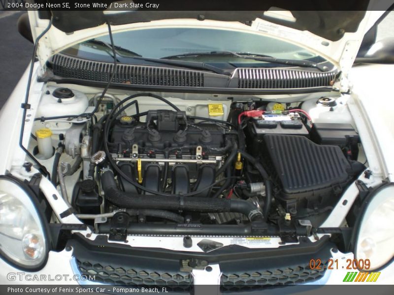 Stone White / Dark Slate Gray 2004 Dodge Neon SE