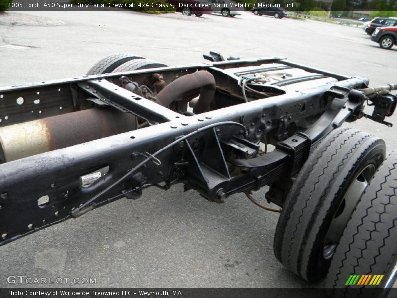 Dark Green Satin Metallic / Medium Flint 2005 Ford F450 Super Duty Lariat Crew Cab 4x4 Chassis