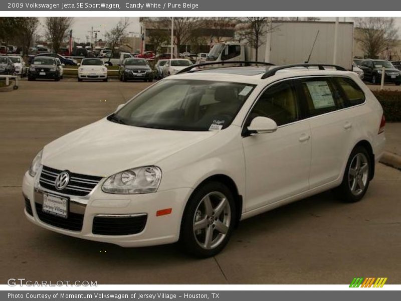 Candy White / Pure Beige 2009 Volkswagen Jetta SE SportWagen