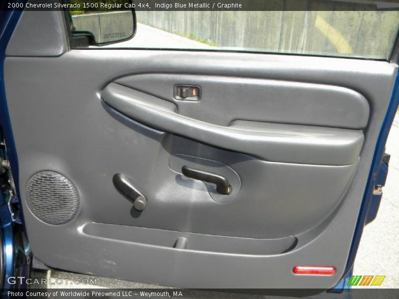 Indigo Blue Metallic / Graphite 2000 Chevrolet Silverado 1500 Regular Cab 4x4