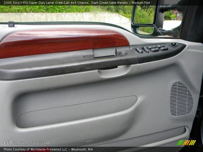Dark Green Satin Metallic / Medium Flint 2005 Ford F450 Super Duty Lariat Crew Cab 4x4 Chassis
