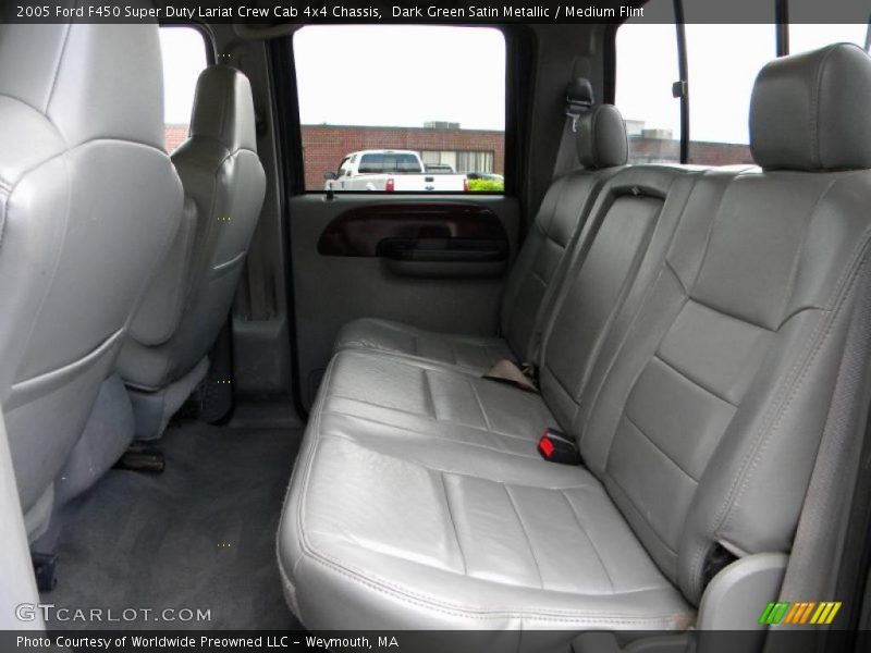  2005 F450 Super Duty Lariat Crew Cab 4x4 Chassis Medium Flint Interior