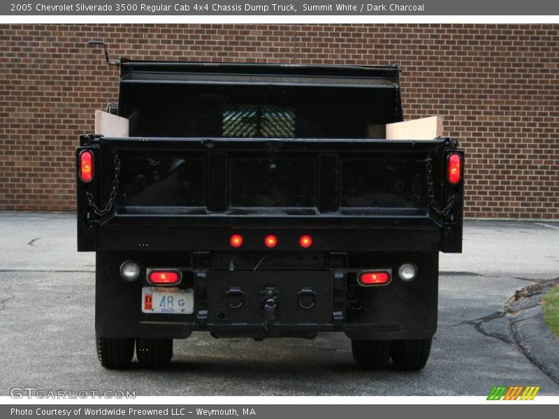 Summit White / Dark Charcoal 2005 Chevrolet Silverado 3500 Regular Cab 4x4 Chassis Dump Truck
