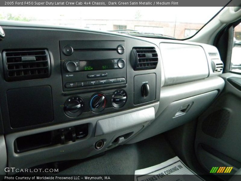 Dark Green Satin Metallic / Medium Flint 2005 Ford F450 Super Duty Lariat Crew Cab 4x4 Chassis