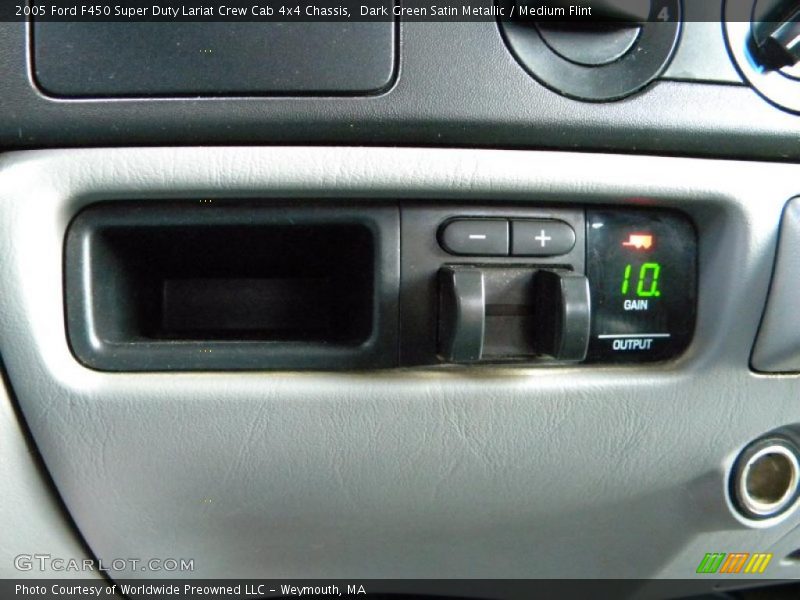 Dark Green Satin Metallic / Medium Flint 2005 Ford F450 Super Duty Lariat Crew Cab 4x4 Chassis