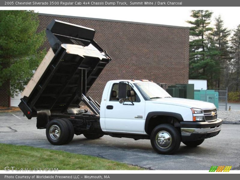 Summit White / Dark Charcoal 2005 Chevrolet Silverado 3500 Regular Cab 4x4 Chassis Dump Truck