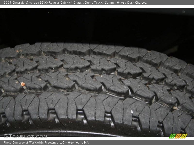 Summit White / Dark Charcoal 2005 Chevrolet Silverado 3500 Regular Cab 4x4 Chassis Dump Truck
