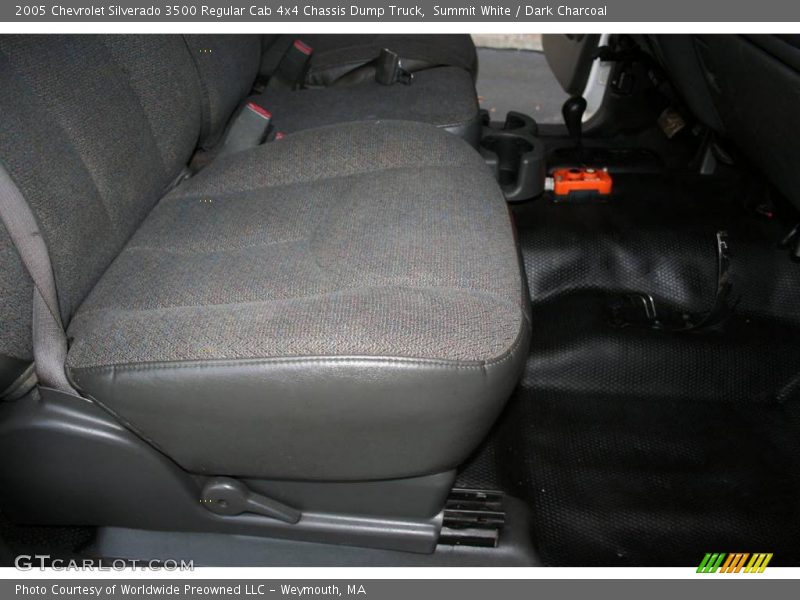 Summit White / Dark Charcoal 2005 Chevrolet Silverado 3500 Regular Cab 4x4 Chassis Dump Truck