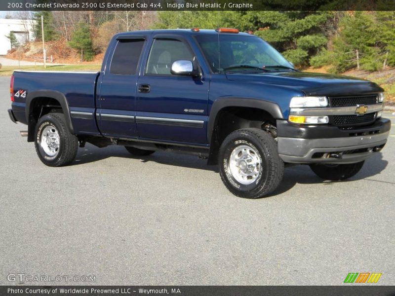 Indigo Blue Metallic / Graphite 2002 Chevrolet Silverado 2500 LS Extended Cab 4x4