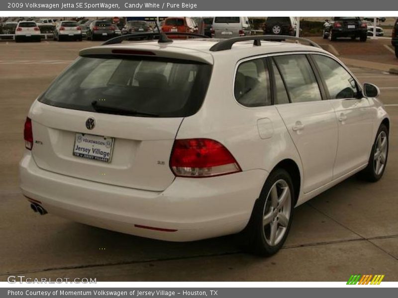 Candy White / Pure Beige 2009 Volkswagen Jetta SE SportWagen