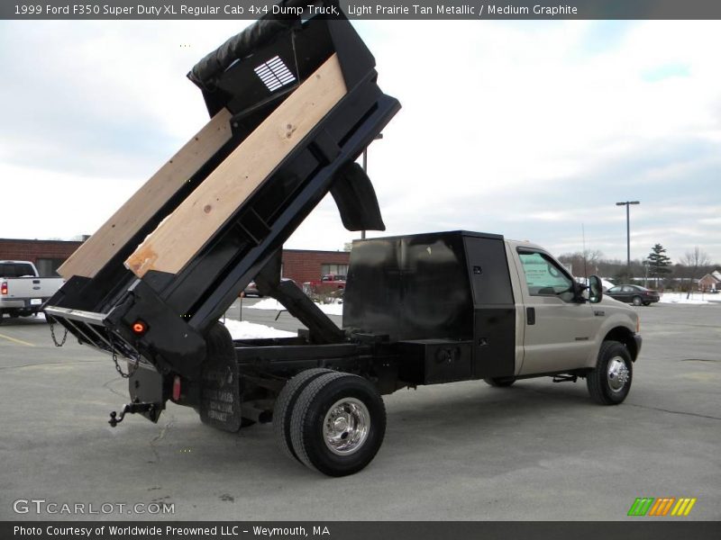 Light Prairie Tan Metallic / Medium Graphite 1999 Ford F350 Super Duty XL Regular Cab 4x4 Dump Truck