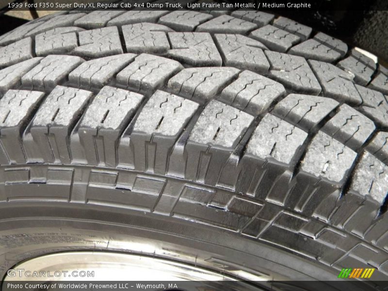 Light Prairie Tan Metallic / Medium Graphite 1999 Ford F350 Super Duty XL Regular Cab 4x4 Dump Truck