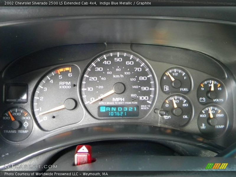 Indigo Blue Metallic / Graphite 2002 Chevrolet Silverado 2500 LS Extended Cab 4x4