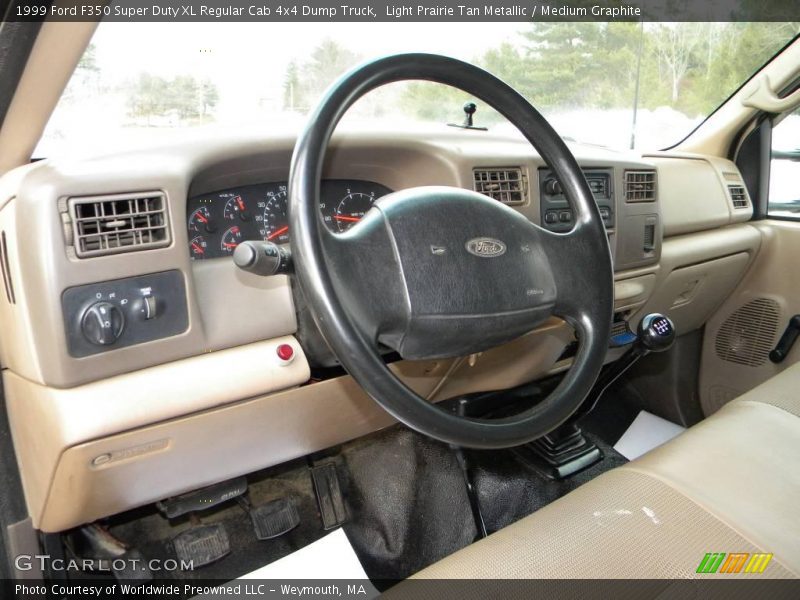 Light Prairie Tan Metallic / Medium Graphite 1999 Ford F350 Super Duty XL Regular Cab 4x4 Dump Truck