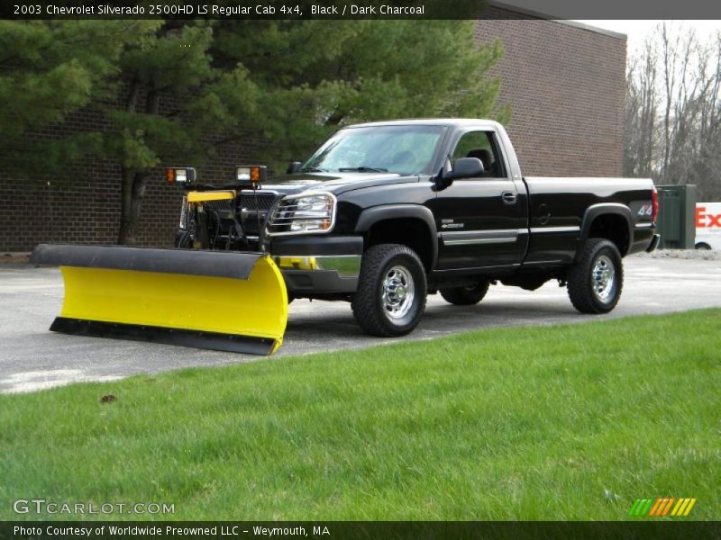 Black / Dark Charcoal 2003 Chevrolet Silverado 2500HD LS Regular Cab 4x4