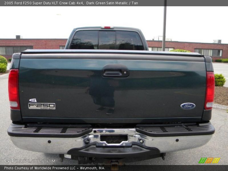 Dark Green Satin Metallic / Tan 2005 Ford F250 Super Duty XLT Crew Cab 4x4