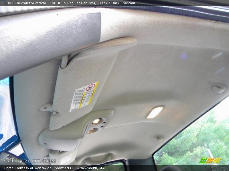 Black / Dark Charcoal 2003 Chevrolet Silverado 2500HD LS Regular Cab 4x4