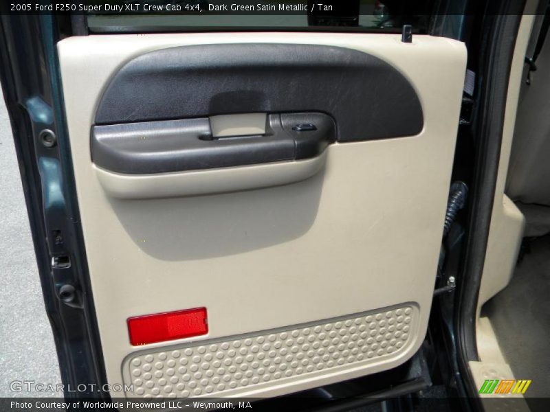Dark Green Satin Metallic / Tan 2005 Ford F250 Super Duty XLT Crew Cab 4x4