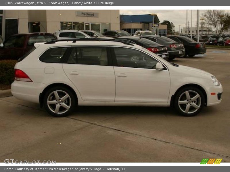 Candy White / Pure Beige 2009 Volkswagen Jetta SE SportWagen